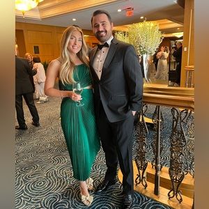 Stunning Emerald Green Alice + Olivia Dress